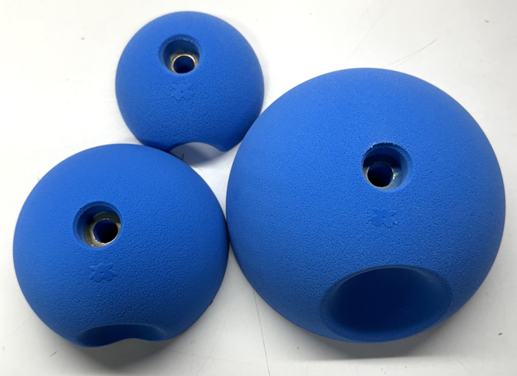 Picture of DEAL OF THE DAY 3 Divot Domes (Bolt-On) BLUE